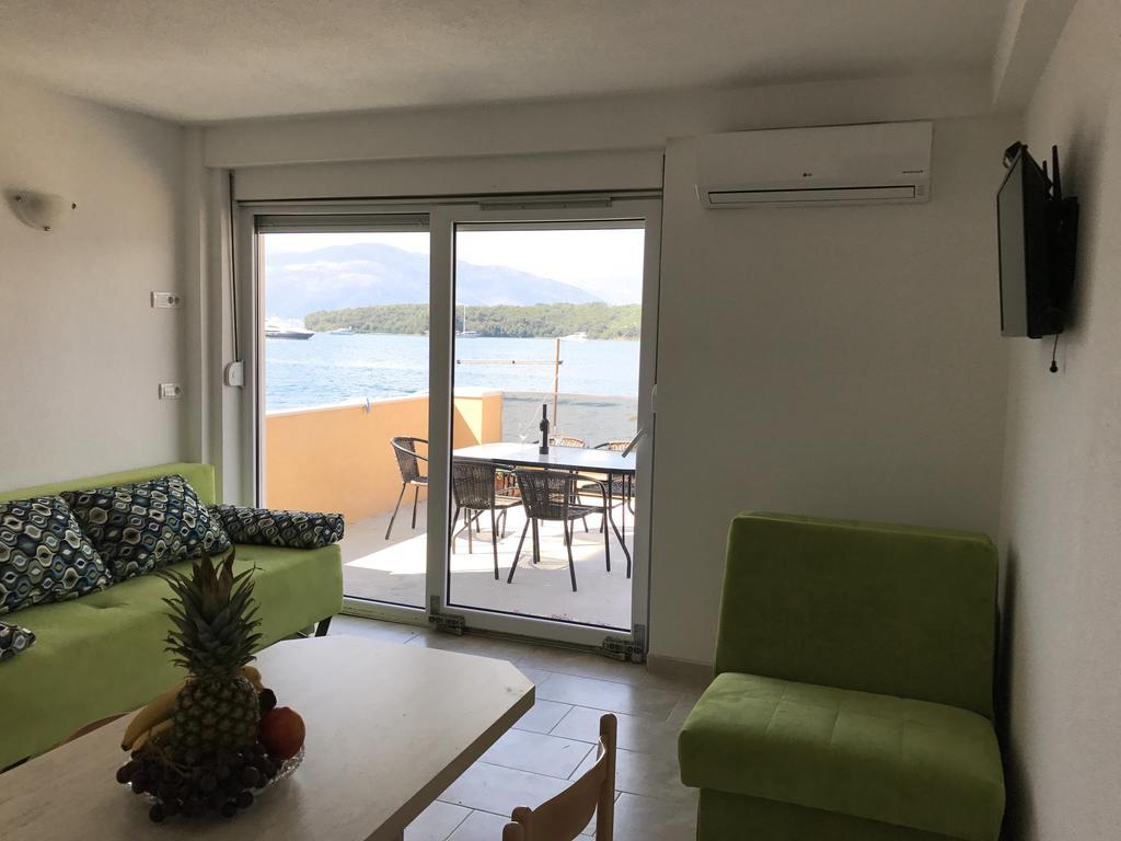 Franovic Apartments تيفات المظهر الخارجي الصورة