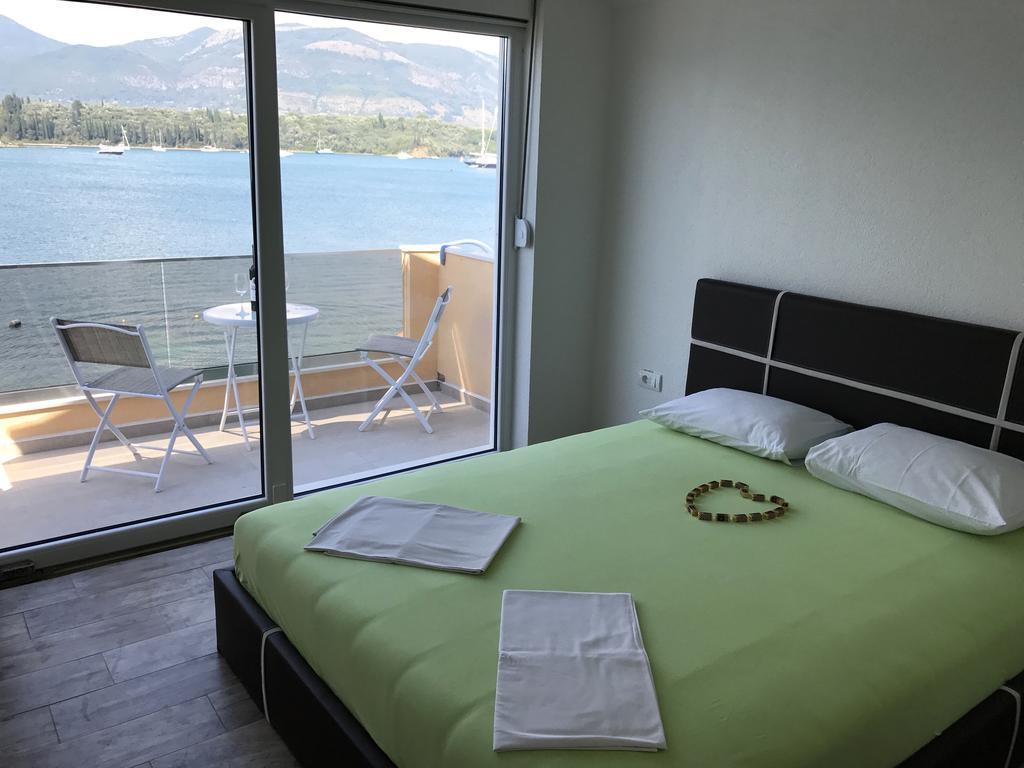 Franovic Apartments تيفات المظهر الخارجي الصورة