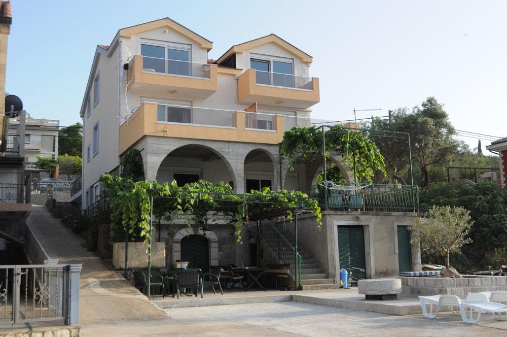 Franovic Apartments تيفات المظهر الخارجي الصورة